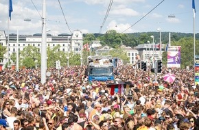 Sucht Schweiz / Addiction Suisse / Dipendenze Svizzera: Dipendenze Svizzera / Street Parade: evitare i cocktail di droghe