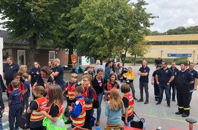 Freiwillige Feuerwehr Kalkar: Feuerwehr Kalkar: Erster Kinderblaulichtlauf in Kalkar- die Löschzwerge luden ein