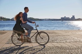 ZDF: "Inga Lindström: Tanz mit mir" /Sina-Valeska Jung im ZDF-"Herzkino" (FOTO)