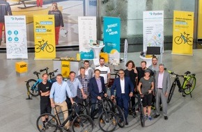 ADAC SE: e-Mobilität auf zwei Rädern testen / ADAC SE startet Pilotprojekt in München / e-Bikes: Anlieferung, Montage, Einweisung vor der Haustür / ADAC e-Ride knüpft an ADAC Zweirad-Tradition an
