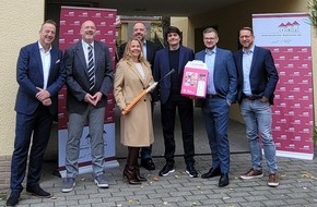 Deutsche Telekom AG: Glasfaser für Vaterländischer Bauverein eG in Berlin