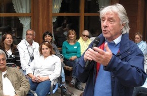 Schweiz. Zentralverein für das Blindenwesen SZB: Emil participe à la première rencontre nationale des personnes sourdaveugles
