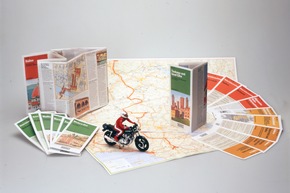 50 Jahre ADAC Tourset: Vom Kartenstapel zum digitalen Reisebegleiter / Erfolgreicher Reisebegleiter / 657.000 Toursets in 2024 bestellt
