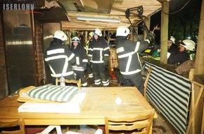 Feuerwehr Iserlohn: FW-MK: Schwelbrand im Gartenhaus