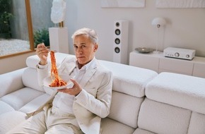 Allianz SE: Allianz and Oscar winner Christoph Waltz create new series to help people prepare for their financial future