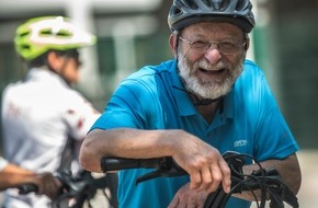 Kreispolizeibehörde Kleve: POL-KLE: Kleve - "Kleve feiert voller E-nergie" / Stand der Verkehrsunfallprävention mit Pedelec-Trainingseinheiten