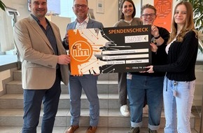 ifm electronic gmbh: Azubis und Studierende spenden Erl&ouml;se des Weihnachtsmarktes; Pressemitteilung der ifm electronic gmbh