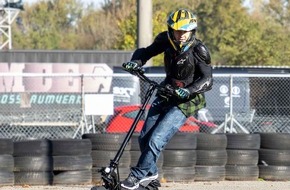 Oehler Web: SXT Scooter bei e-Wheels– Nachhaltige Mobilität auf höchstem Niveau