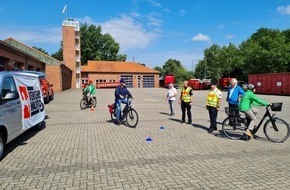 Polizeiinspektion Nienburg / Schaumburg: POL-NI: Nienburg - Gelungene Auftaktveranstaltung "Fit mit dem Pedelec"