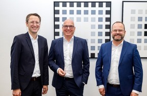 LAUDA DR. R. WOBSER GMBH & CO. KG: Dr. Marc Stricker zehn Jahre bei LAUDA