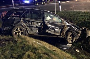 Polizei Coesfeld: POL-COE: Nottuln, B525, Appelhülsener Straße / Betrunkener überschlägt sich mit seinem Auto und flüchtet verletzt nach Hause