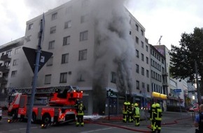 Feuerwehr Frankfurt am Main: FW-F: Bilanz einer anstrengen Nacht: Rund 1200 Einsätze mussten die Einsatzkräfte in der vergangenen Nacht abarbeiten.