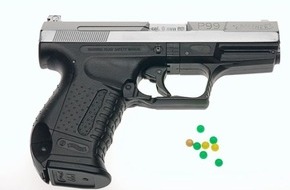 Polizeipräsidium Trier: POL-PPTR: Spielzeugwaffe als Auslöser für gestrigen Großeinsatz - update