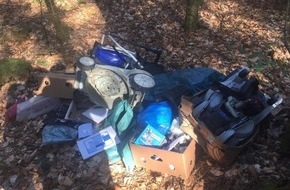Polizeidirektion Bad Segeberg: POL-SE: Heede - Umweltschutztrupp ermittelt nach illegaler Müllablagerung