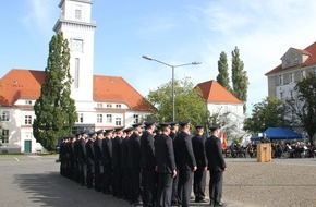 Bundespolizeidirektion Hannover: BPOLD-H: Feierliche Vereidigung in der Bundespolizeidirektion Hannover