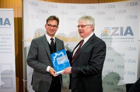ZIA Zentraler Immobilien Ausschuss e.V.: Rat der Immobilienweisen: Trotz gestiegener Preise keine Blase (FOTO)