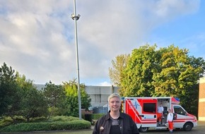 Feuerwehr Bremerhaven: FW Bremerhaven: Die Schulen in Bremerhaven unterstützen das Ersthelfersystem "Mobile Retter"