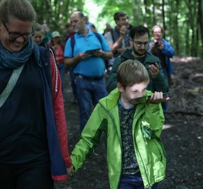 BAUHAUS Kunden erleben erfolgreichen Waldschutz hautnah