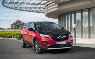 Opel Automobile GmbH: Opel Corsa-e und Grandland X Hybrid4 jetzt mit Umweltbonus