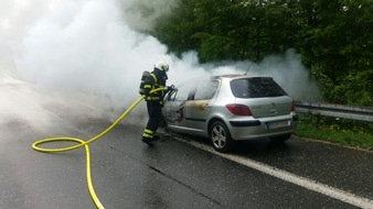 FW-MK: Einsatzreicher Sonntag für die Feuerwehr Iserlohn - mehrere Personen verletzt