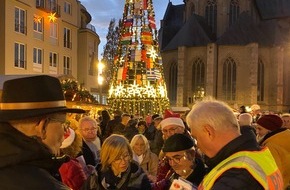 Kreispolizeibehörde Wesel: POL-WES: Kamp-Lintfort/Moers/Voerde - Polizei informiert auf Weihnachtsmärkten über Taschendiebstähle und Betrugsmaschen