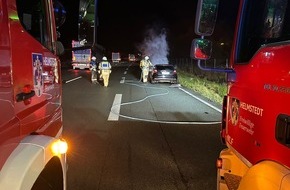 Feuerwehr Helmstedt: FW Helmstedt: PKW Brand auf der BAB2, AS Rennau