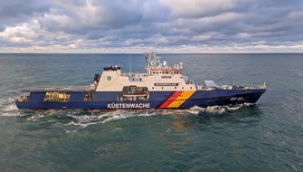 Bundespolizeiinspektion See Cuxhaven: BPOL-CUX: Bundespolizei beteiligt sich mit Einsatzschiff BP83 Bad D&uuml;ben am 837. Hafengeburtstag Hamburg