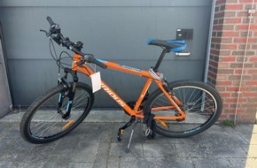 Polizeiinspektion Wilhelmshaven/Friesland: POL-WHV: Mehrere Fahrräder bei Polizeieinsatz in Wilhelmshaven-Bant sichergestellt - Eigentümer gesucht
