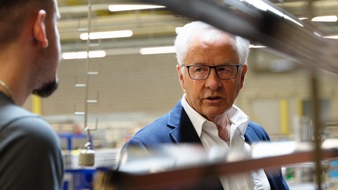 Comunicato Stampa: Dall’apprendistato al ruolo di dirigente - Griesser dimostra che la formazione professionale unisce le generazioni