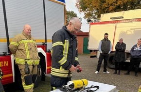 Kreisfeuerwehr Oldenburg: FW-OLL: Ein besonderer Sonntagmorgen bei der Feuerwehr Großenkneten