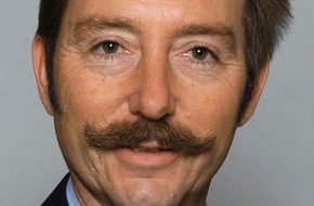 Polizei Düsseldorf: POL-D: Abschied vom Jürgensplatz - Kriminaldirektor Wilhelm Schwerdtfeger verlässt Polizeipräsidium - Neue Aufgabe in Viersen