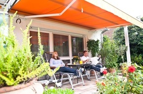 Bundesverband Rollladen + Sonnenschutz e.V.: Sicherheit und Geborgenheit zuhause / Am 20. März ist Rollladen- und Sonnenschutztag