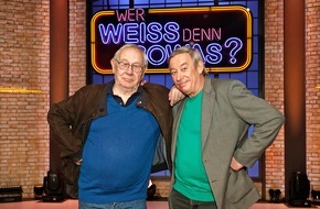 ARD Das Erste: Die "Väter" der "Maus": Christoph Biemann und Armin Maiwald bei "Wer weiß denn sowas?" / Das Wissensquiz vom 20. bis 23. Dezember 2021, um 18:00 Uhr im Ersten