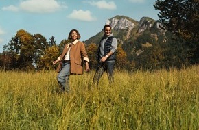 Schweiz Tourismus: „Beautiful Autumn“: Roger Federer und Halle Berry bringen den Schweizer Herbst zum Strahlen