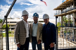 Meilenstein für Miami Beach: Rohbau des neuen Grand Hyatt fertiggestellt