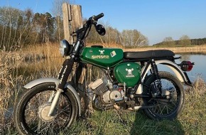 Landespolizeiinspektion Saalfeld: LPI-SLF: Simson S51 entwendet