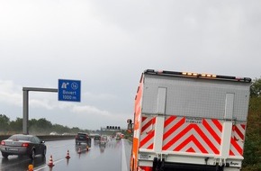 Feuerwehr Kaarst: FW-NE: Verkehrsunfall auf der BAB 57