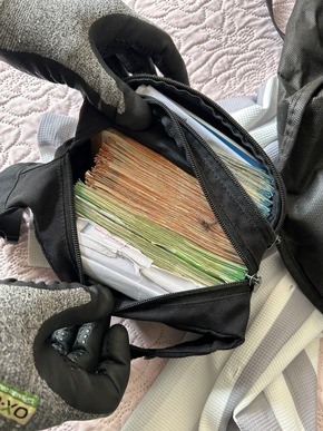 ZOLL-M: Zollfahndung, Polizei und Staatsanwaltschaft durchsuchen an 19 Standorten Wohn- und Geschäftsräume im Stadtgebiet von Nürnberg.