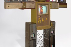 artnet AG: Neue artnet - Auktion im Internet: Skulptur "Big Shoulder" von Videokünstler Nam June Paik (mit Bild)