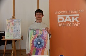 DAK-Gesundheit: „bunt statt blau“: Schüler aus Hagenow gewinnen DAK-Plakatwettbewerb in Mecklenburg-Vorpommern