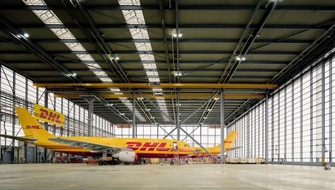 Deutsche Post DHL Group: PM: DHL Express investiert mehr als 40 Millionen Euro in den Bau eines europäischen Flugzeugwartungshangars am spanischen Flughafen Vitoria / PR: DHL Express invests more than EUR 40 million to build European aircraft ...