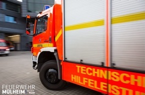 Feuerwehr Mülheim an der Ruhr: FW-MH: Schwerer Verkehrsunfall mit mehreren Verletzten auf der A40
