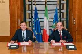 EUROJET Turbo GmbH: EUROJET signs contract to provide EJ200 Engines for the recent Italian Air Force Eurofighter Order of up to 24 Aircraft