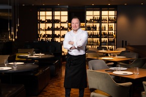 Neuer Spitzenkoch im The Retreat at Blue Lagoon Iceland: Isländischer Küchenchef Agnar Sverrisson leitet das Fine-Dining-Restaurant Moss