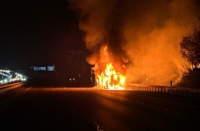 Polizeiautobahnstation Kaiserslautern und Zentrale Verkehrsdienste: POL-PASTKL: Brennender Transporter