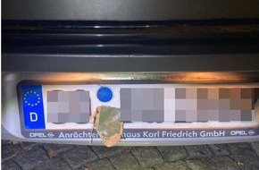 Polizei Bielefeld: POL-BI: Fahrerin lässt es drauf ankommen