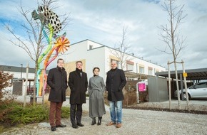Strenger: Bau-Staatssekretär Gunther Adler besichtigt Fiabci-prämierte Siedlung Arkadien Poing