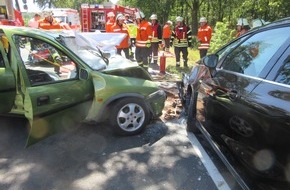 Polizeiinspektion Celle: POL-CE: Hassel - Zwei Verkehrsunfälle auf der B 3 fordern vier Verletzte