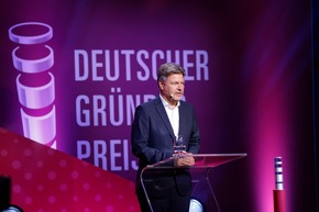 Nachhaltige Innovationen siegen beim 21. Deutschen Gründerpreis