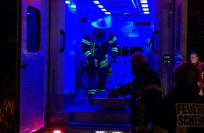 Feuerwehr Schermbeck: FW-Schermbeck: Hornissen im Rettungswagen lösten Einsatz für die Feuerwehr aus